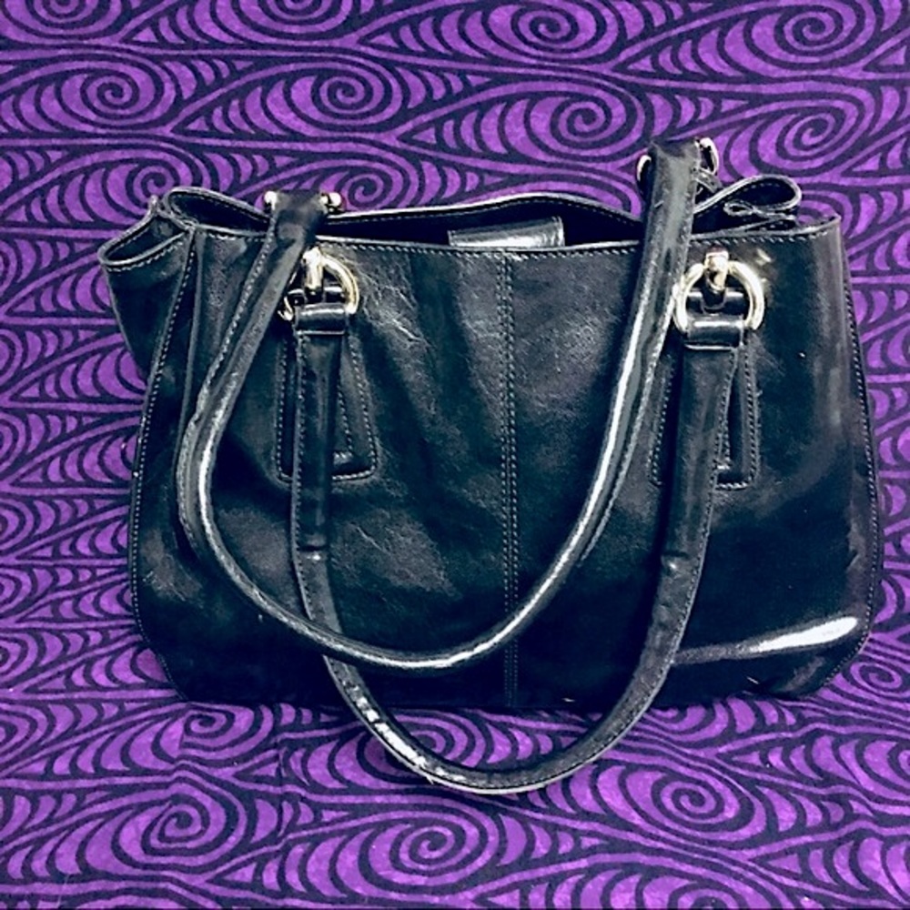 5/$20! Liz Claiborne Purse